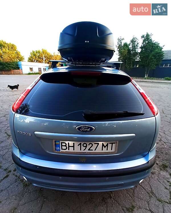 Хетчбек Ford Focus 2006 в Апостоловому