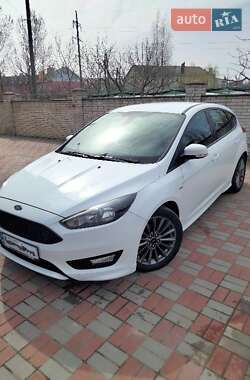 Хэтчбек Ford Focus 2017 в 