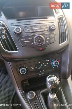 Универсал Ford Focus 2015 в 