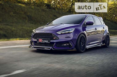 Хетчбек Ford Focus 2014 в Харкові