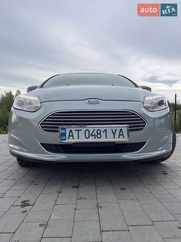 Хэтчбек Ford Focus 2013 в Ивано-Франковске