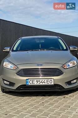 Хэтчбек Ford Focus 2015 в Кицмани