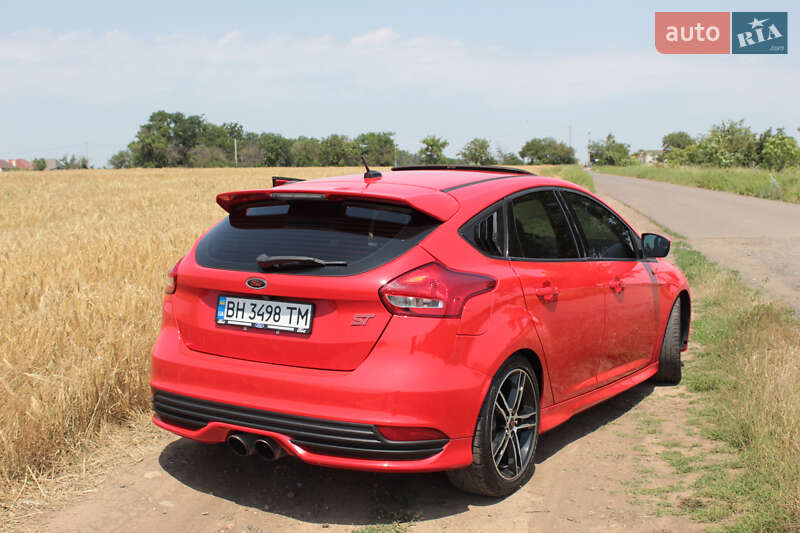 Хэтчбек Ford Focus 2015 в Одессе фото 11 Хэтчбек Ford Focus 2015 в Одессе