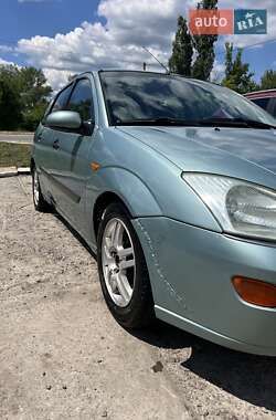 Хэтчбек Ford Focus 1999 в Изюме