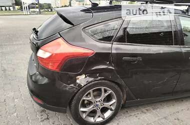 Хэтчбек Ford Focus 2014 в Львове