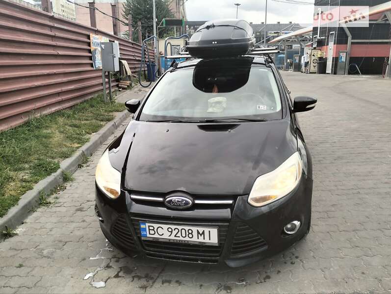 Хэтчбек Ford Focus 2014 в Львове