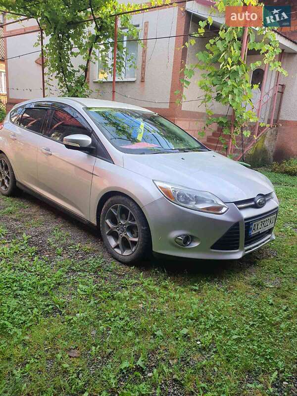 Хэтчбек Ford Focus 2013 в Харькове