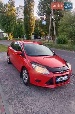 Хэтчбек Ford Focus 2013 в 
