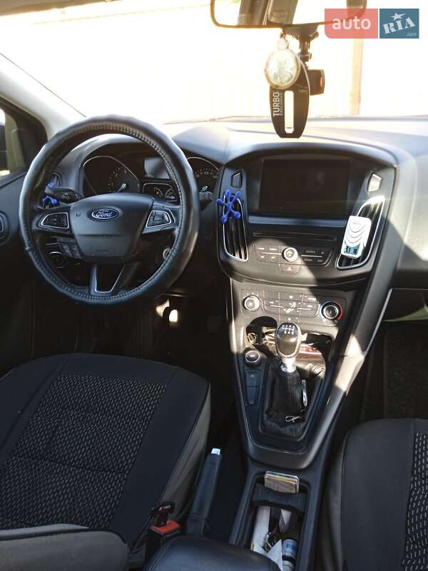 Ford Focus 2015