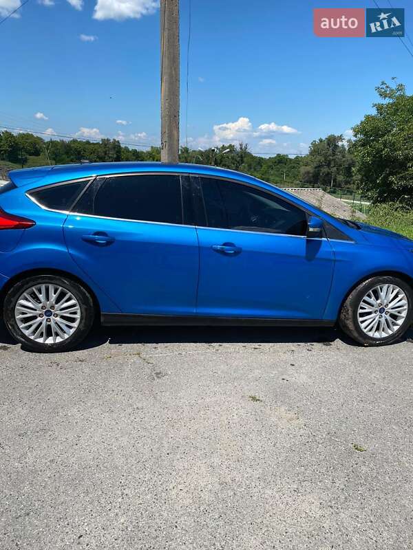 Хэтчбек Ford Focus 2016 в Днепре
