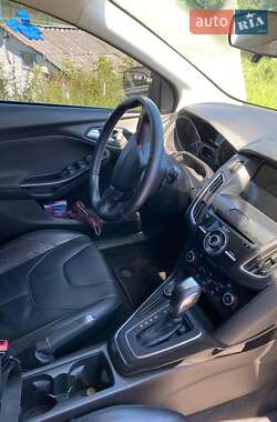 Хэтчбек Ford Focus 2016 в Днепре