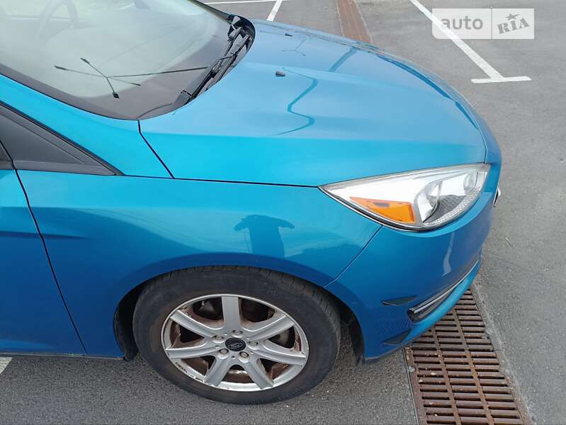 Седан Ford Focus 2015 в Львове