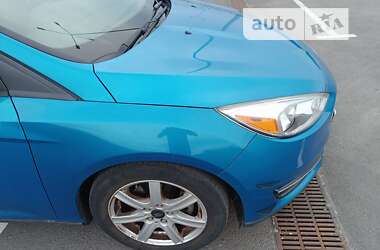 Седан Ford Focus 2015 в 