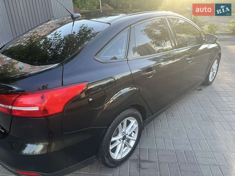 Седан Ford Focus 2015 в Днепре