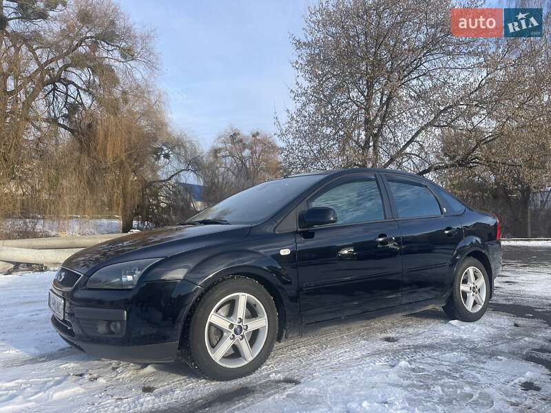 Седан Ford Focus 2005 в 
