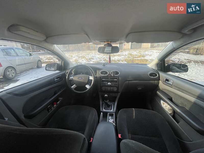 Седан Ford Focus 2005 в Луцке