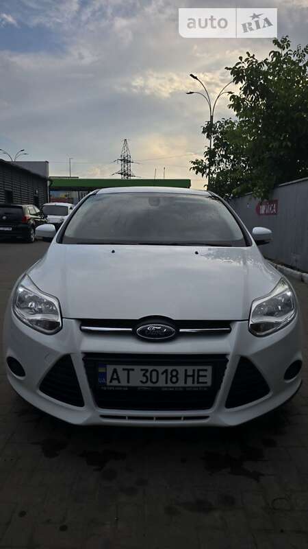 Хетчбек Ford Focus 2013 в Івано-Франківську