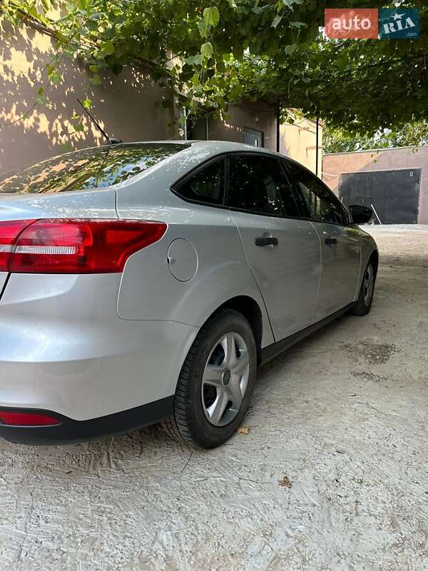 Седан Ford Focus 2016 в Николаеве фото 12 Седан Ford Focus 2016 в Николаеве