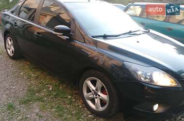 Седан Ford Focus 2011 в 
