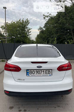 Седан Ford Focus 2016 в Тернополі