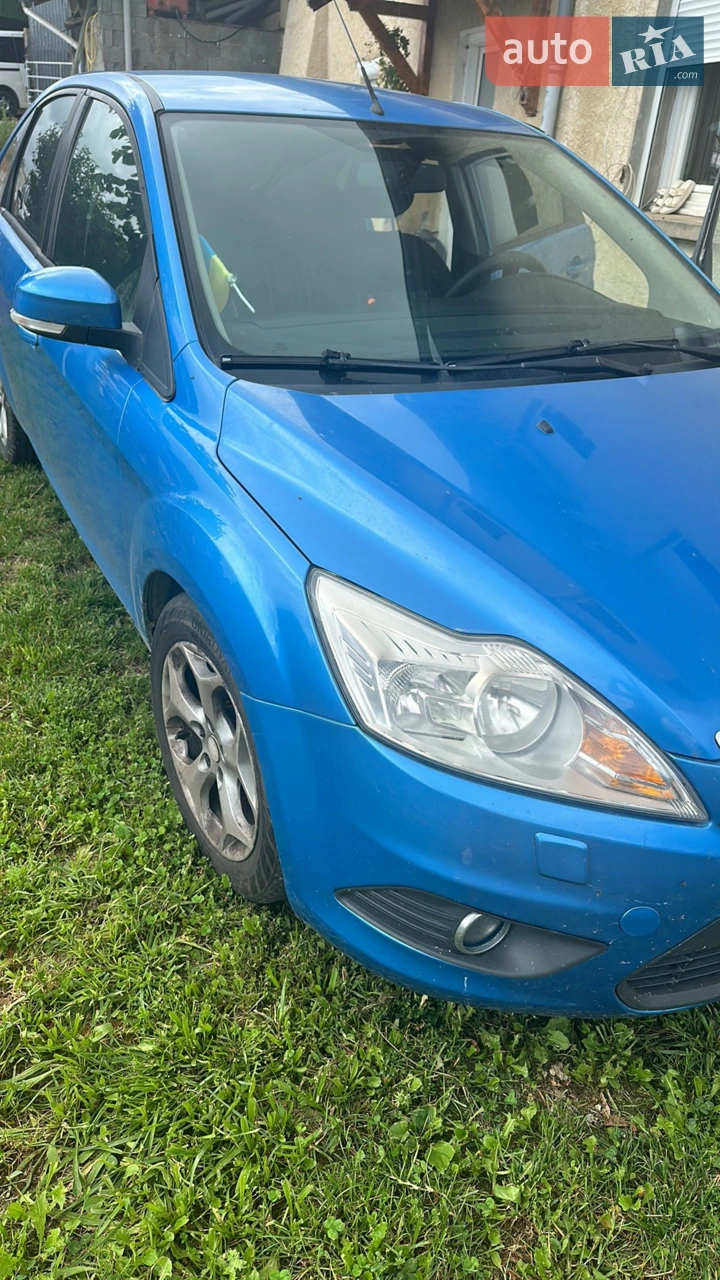 2010 Ford Focus - мініатюра 12