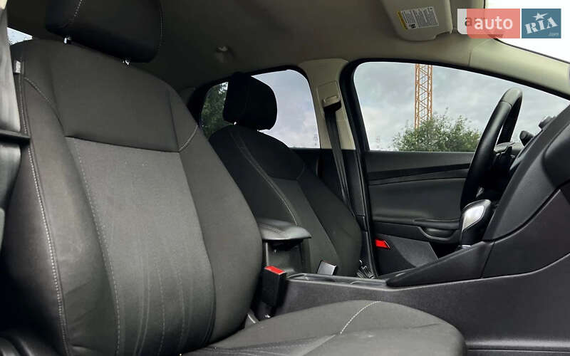 Седан Ford Focus 2015 в Львове