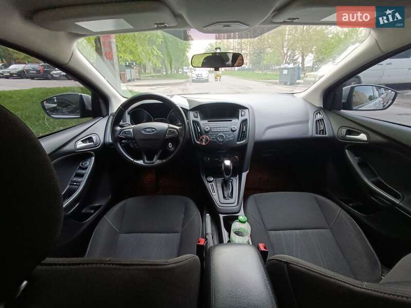 Седан Ford Focus 2015 в Львове