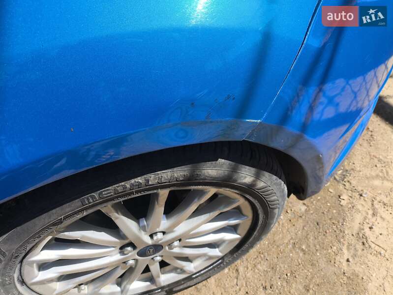 Хэтчбек Ford Focus 2012 в Одессе