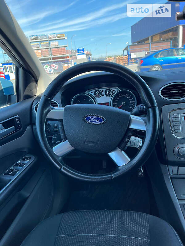 Хетчбек Ford Focus 2009 в Кам'янець-Подільському фото 12 Хетчбек Ford Focus 2009 в Кам'янець-Подільському