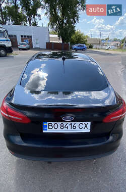 Седан Ford Focus 2014 в Десне