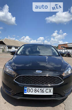 Седан Ford Focus 2014 в Десні