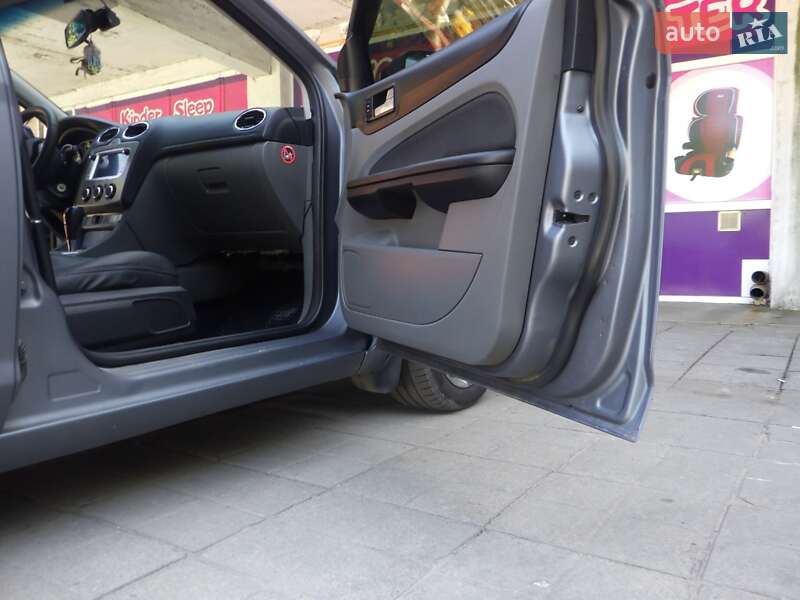 Седан Ford Focus 2010 в Запорожье