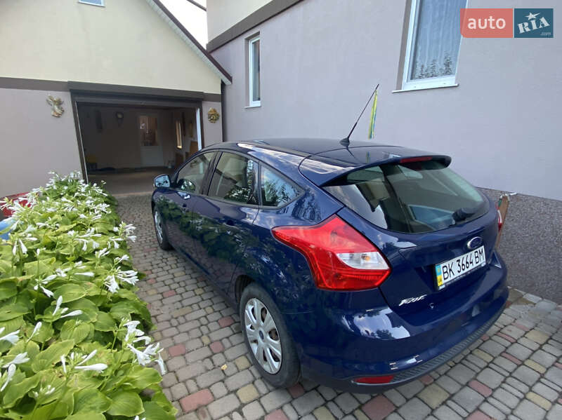 Хэтчбек Ford Focus 2014 в Ровно