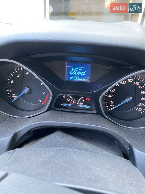 Хэтчбек Ford Focus 2014 в Ровно