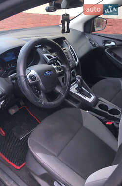 Седан Ford Focus 2014 в Шептицькому