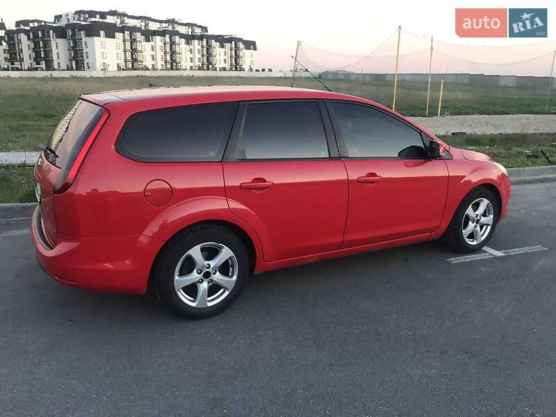 Универсал Ford Focus 2009 в Киеве