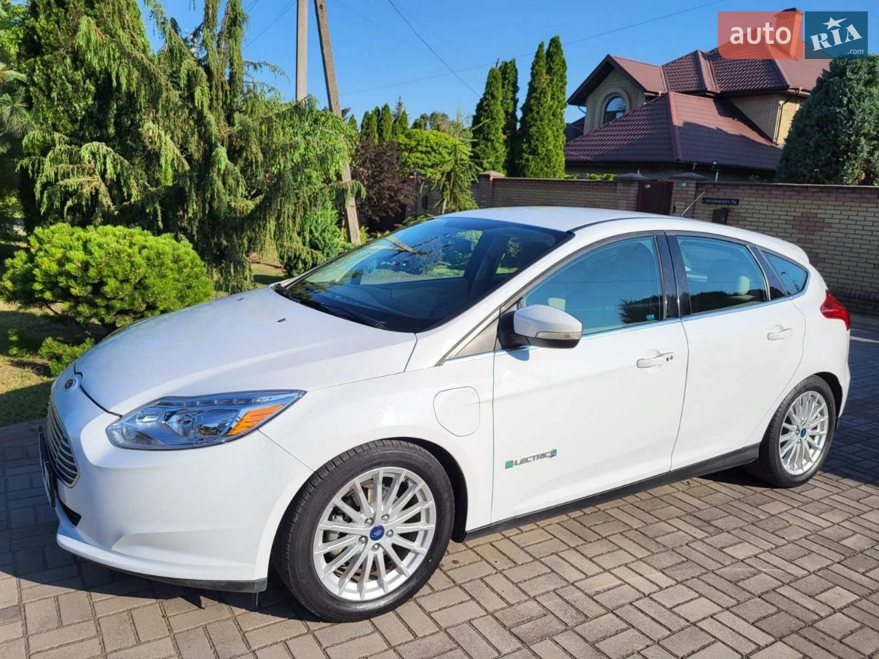 2017 Ford Focus - мініатюра 17