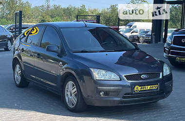 Хетчбек Ford Focus 2006 в Чернівцях