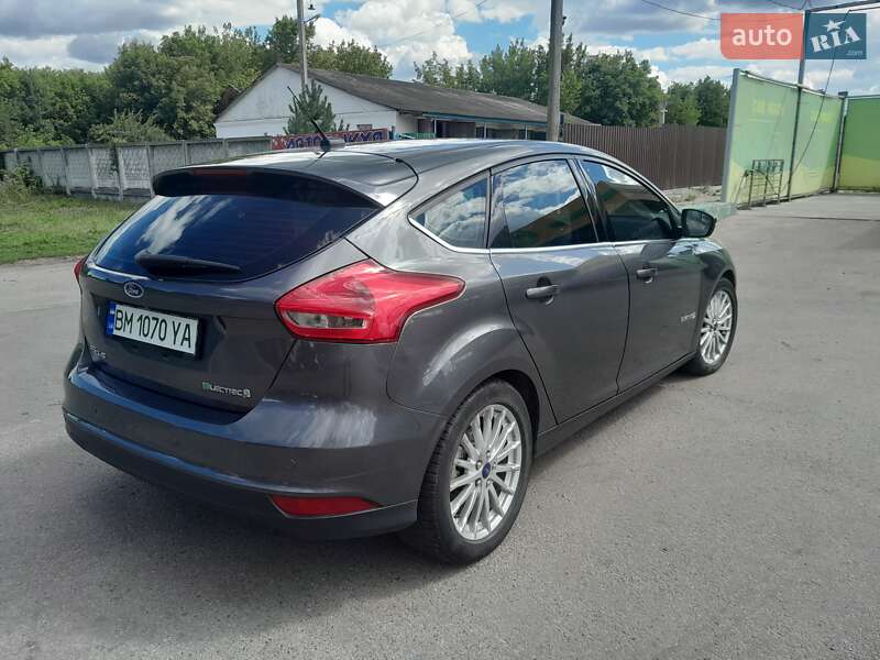 Хэтчбек Ford Focus 2014 в Ахтырке фото 5 Хэтчбек Ford Focus 2014 в Ахтырке