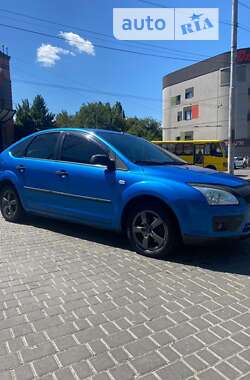 Хетчбек Ford Focus 2006 в Дніпрі