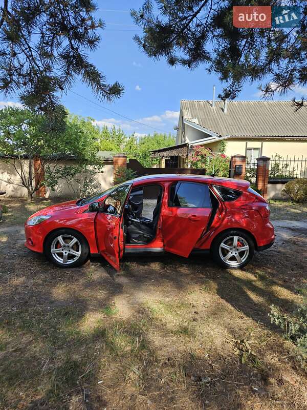 Хетчбек Ford Focus 2013 в Балаклії