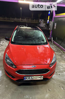 Хэтчбек Ford Focus 2015 в Киеве