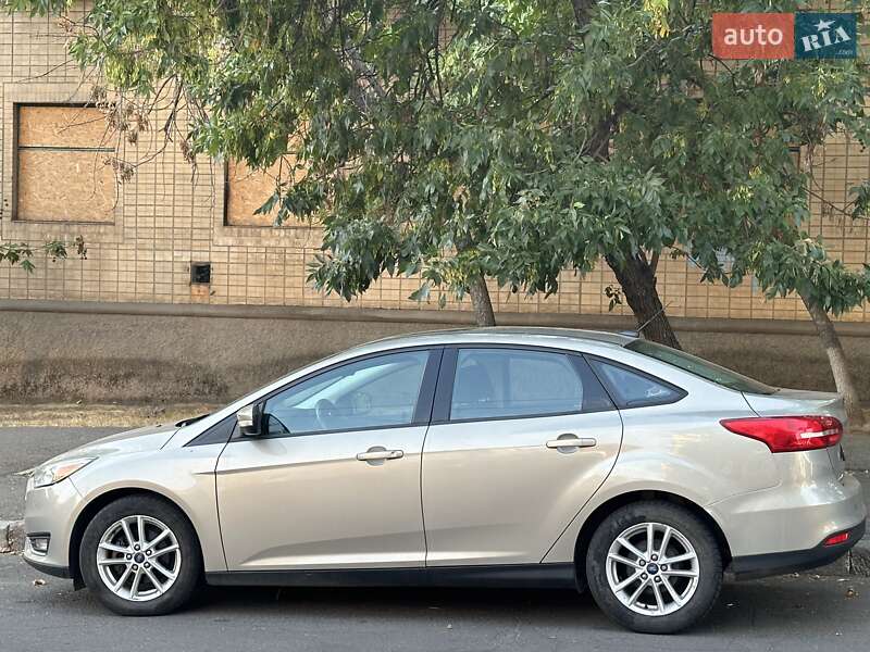 Ford Focus 2015