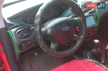 Универсал Ford Focus 2003 в Могилев-Подольске