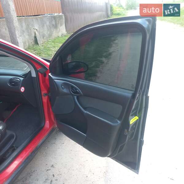 Универсал Ford Focus 2003 в Могилев-Подольске