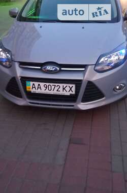 Хэтчбек Ford Focus 2011 в Киеве