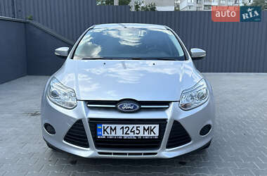 Хэтчбек Ford Focus 2016 в Житомире