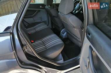 Седан Ford Focus 2008 в 