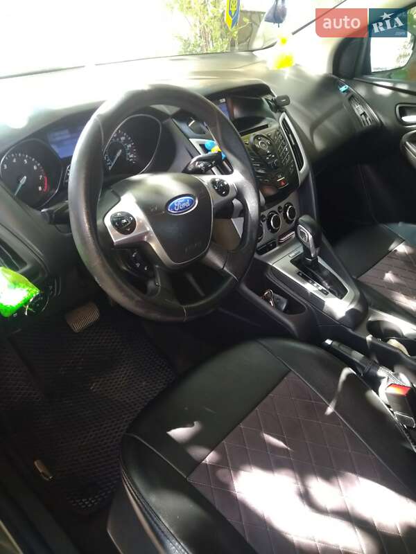 Седан Ford Focus 2014 в Ужгороде