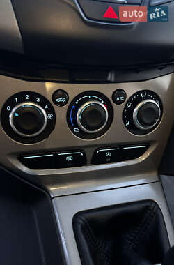 Универсал Ford Focus 2011 в 